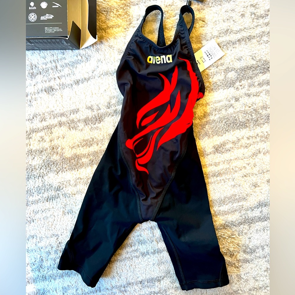 Arena PowerskinST Girls 24 tech suit